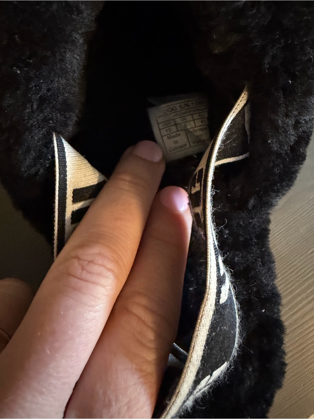 UGG Women’s Fluff Yea Black Plush Slingback Slide Slippers - Picture 8 of 8